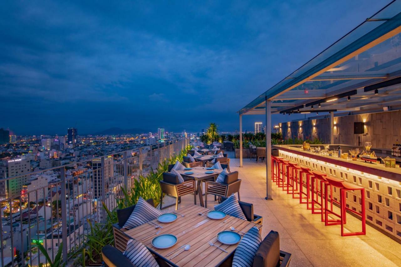 Chicland Boutique Danang Beach Hotel Екстер'єр фото