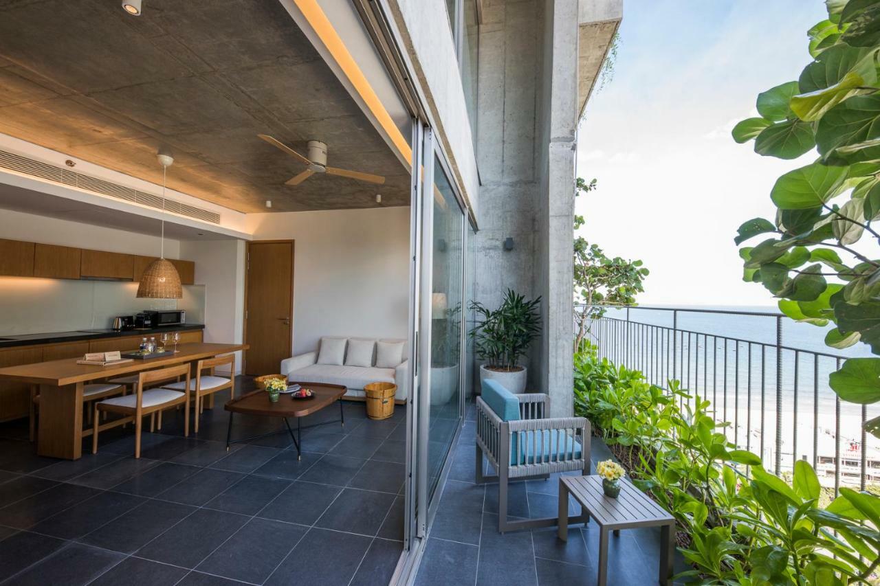 Chicland Boutique Danang Beach Hotel Екстер'єр фото