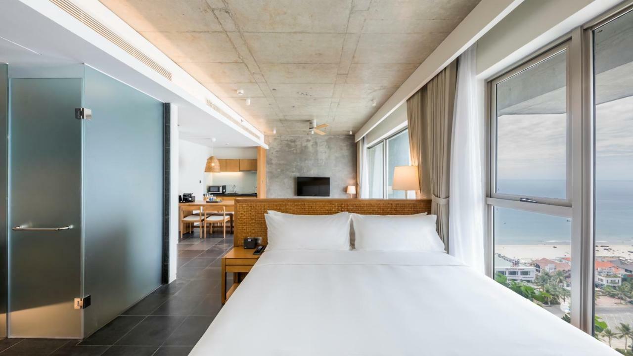 Chicland Boutique Danang Beach Hotel Екстер'єр фото