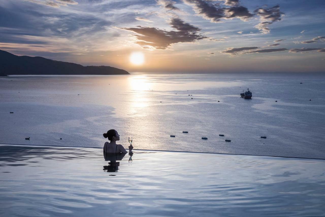 Chicland Boutique Danang Beach Hotel Екстер'єр фото
